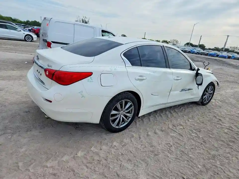 JN1CV7AP9HM641383 2017 INFINITI Q50-2