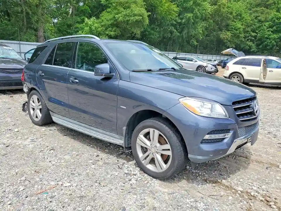 4JGDA5HB4CA006850 2012 MERCEDES-BENZ M-CLASS-3