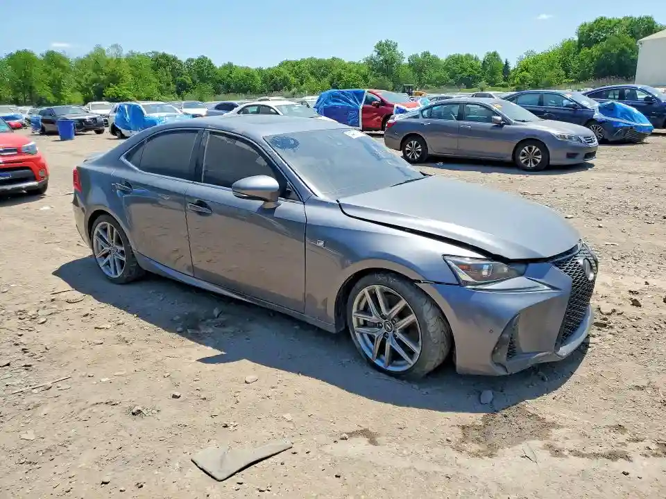 JTHG81F24L5040786 2020 LEXUS IS-3
