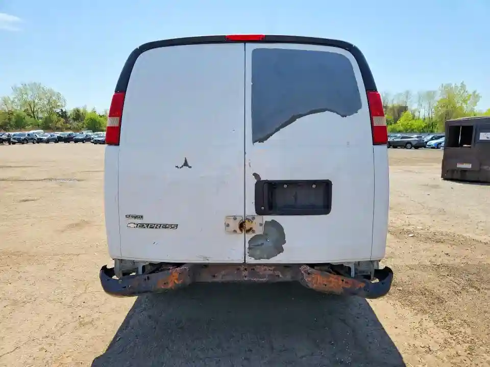 1GCZGFBA7A1119932 2010 CHEVROLET EXPRESS-5