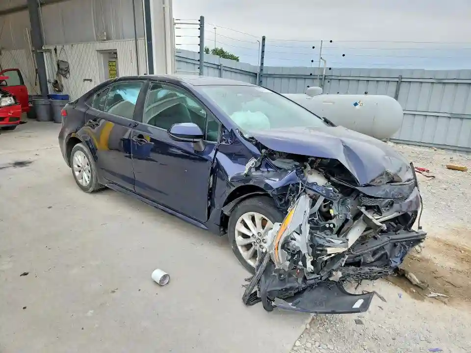 5YFHPRAE5LP026052 2020 TOYOTA COROLLA LE-3