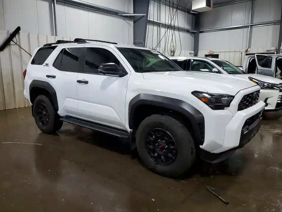 JTEVA5BR1S5053481 2025 TOYOTA 4RUNNER-3