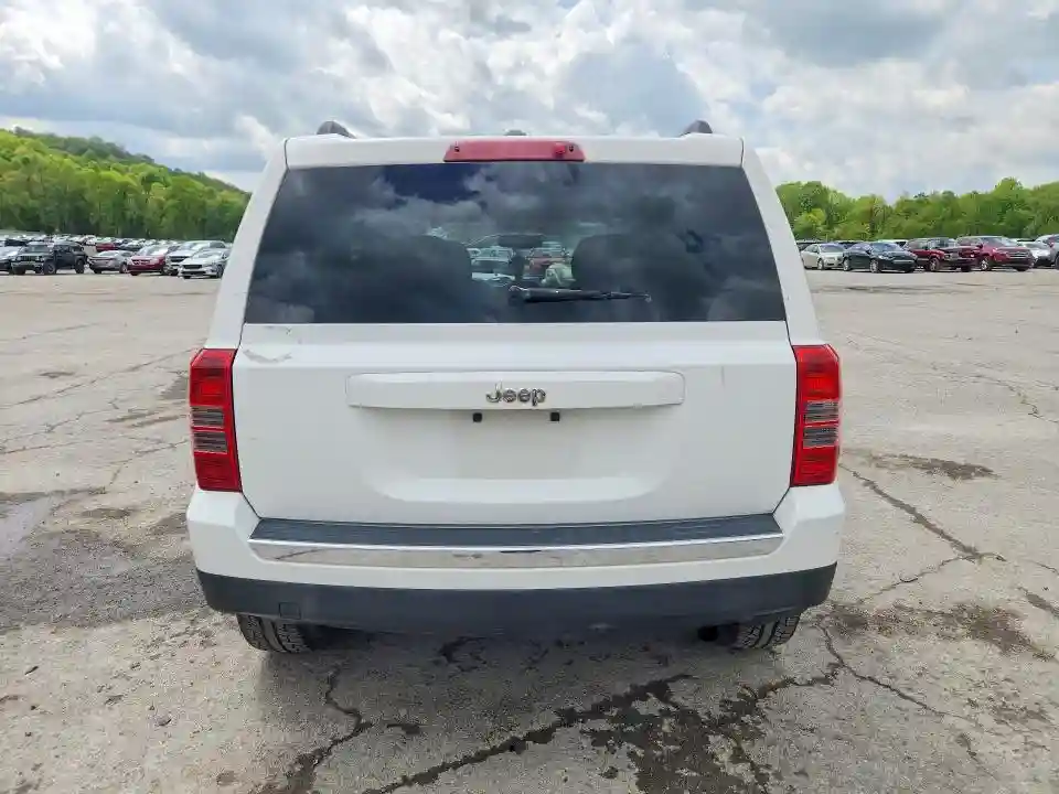 1C4NJPFA3CD719963 2012 JEEP PATRIOT-5