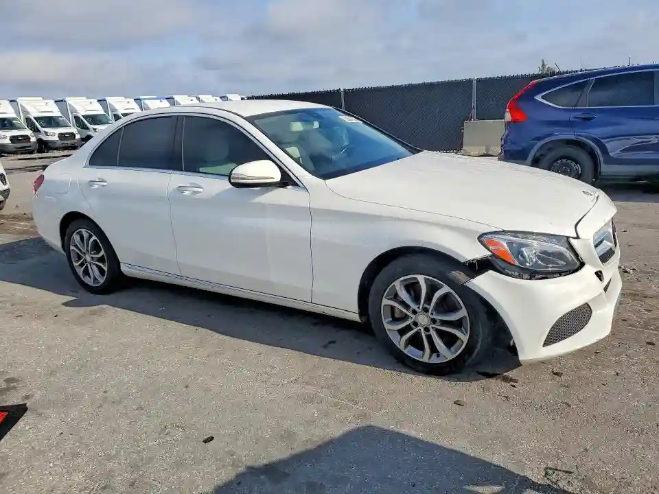 55SWF4KB1FU013881 2015 MERCEDES-BENZ C-CLASS-3