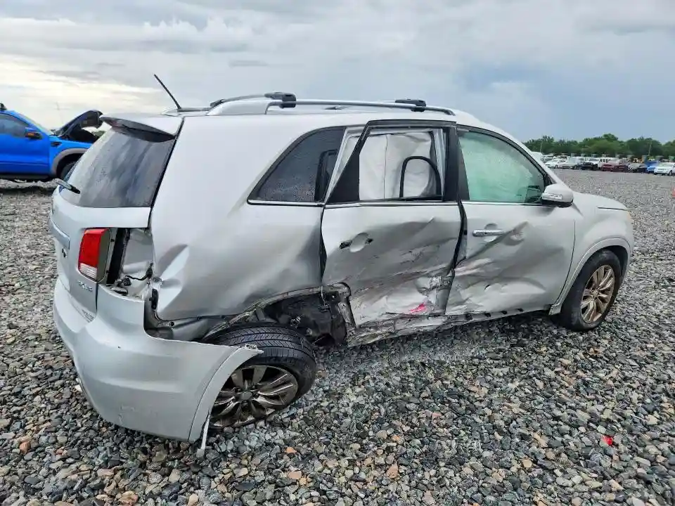 5XYKW4A20DG379452 2013 KIA SORENTO-2
