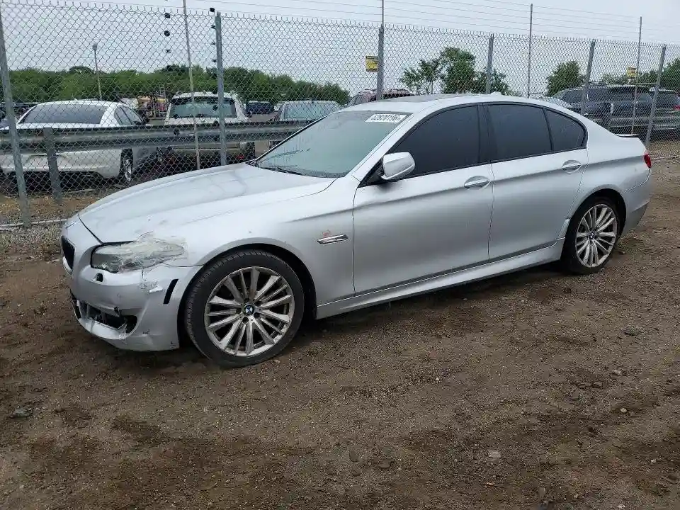 WBAFR1C5XBC743471 2011 BMW 5 SERIES-0