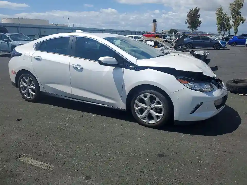 1G1RD6S56JU109590 2018 CHEVROLET VOLT-3