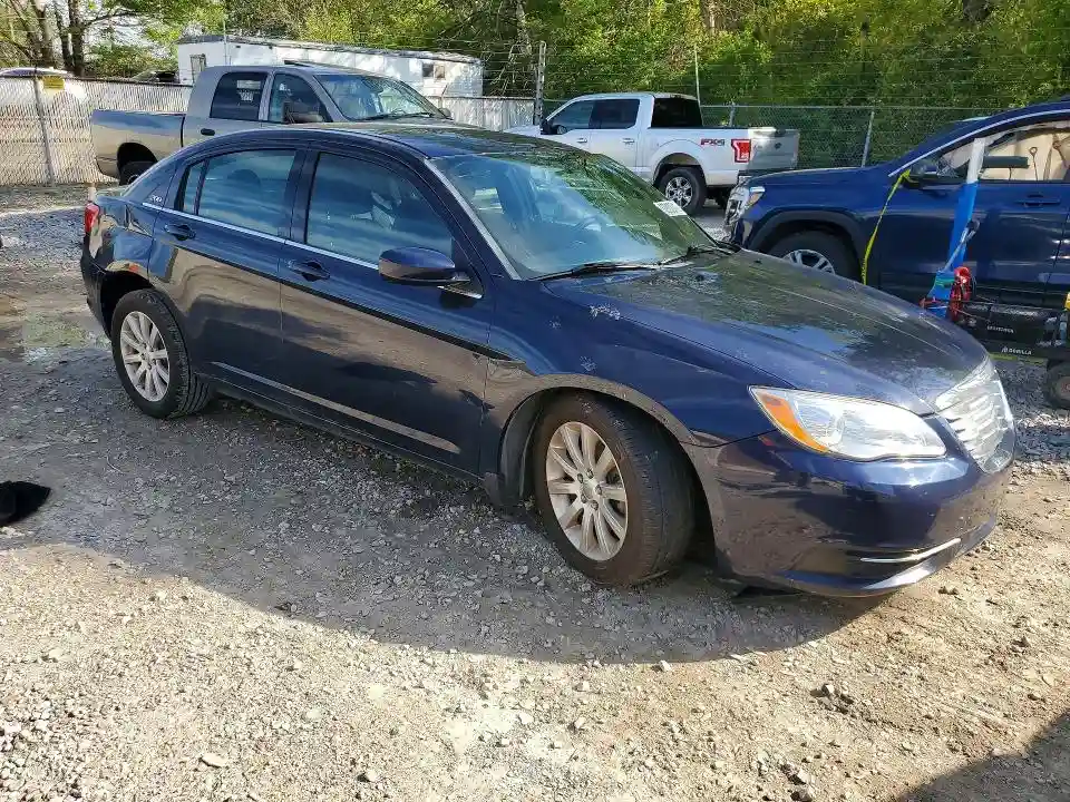 1C3CCBBB7EN118995 2014 CHRYSLER 200-3