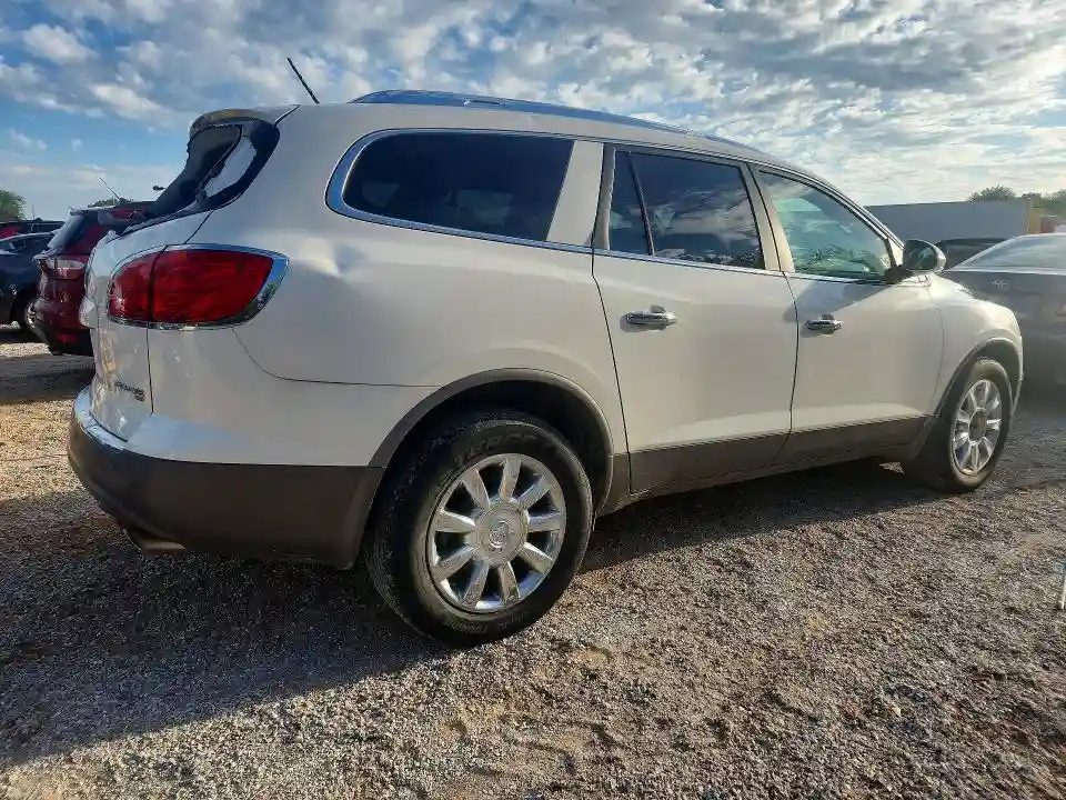 5GAKVDED8CJ422109 2012 BUICK ENCLAVE-2