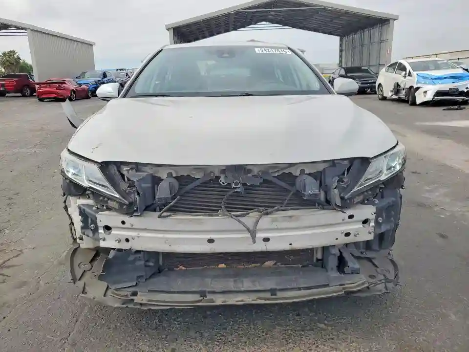4T1C11AK9NU019965 2022 TOYOTA CAMRY-4