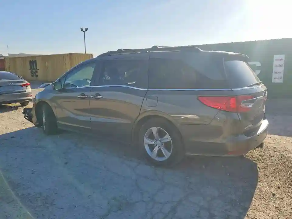 5FNRL6H70JB065324 2018 HONDA ODYSSEY-1