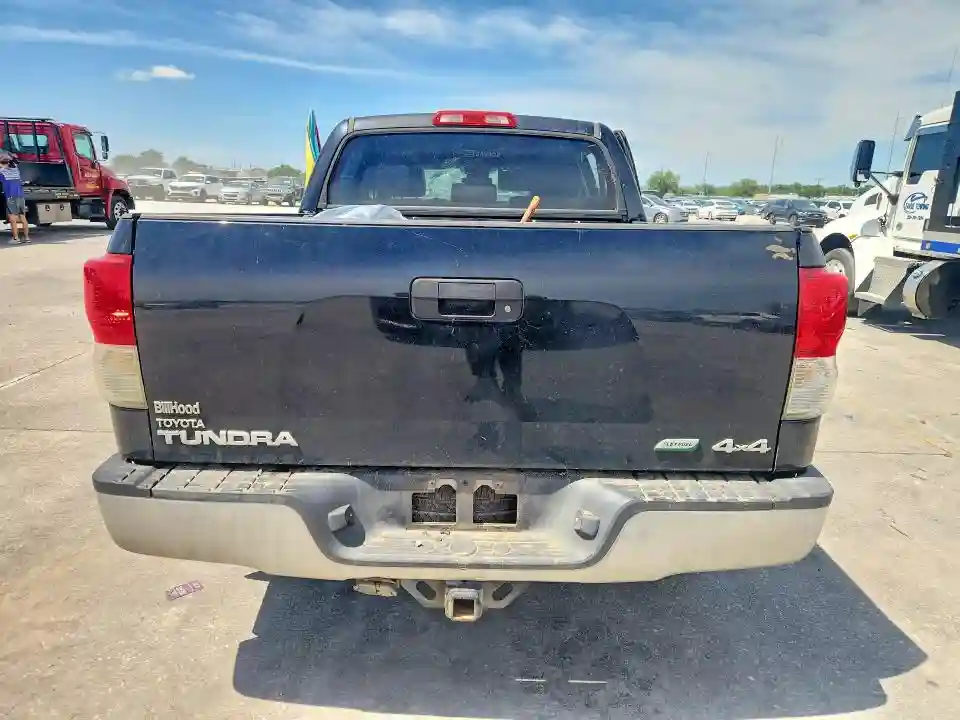5TFDW5F16BX188028 2011 TOYOTA TUNDRA-5