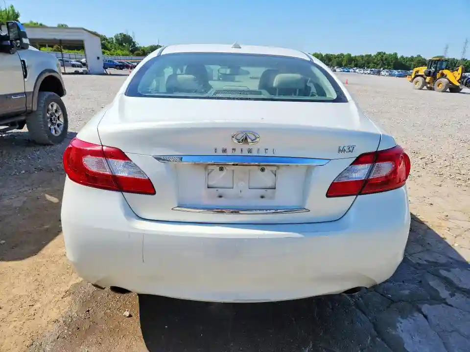 JN1BY1AP4BM325624 2011 INFINITI M37-5