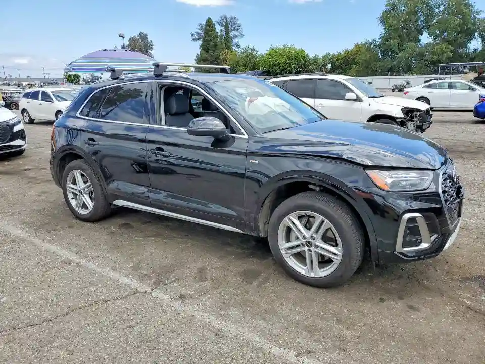 WA1G2AFY7R2121423 2024 AUDI Q5-3