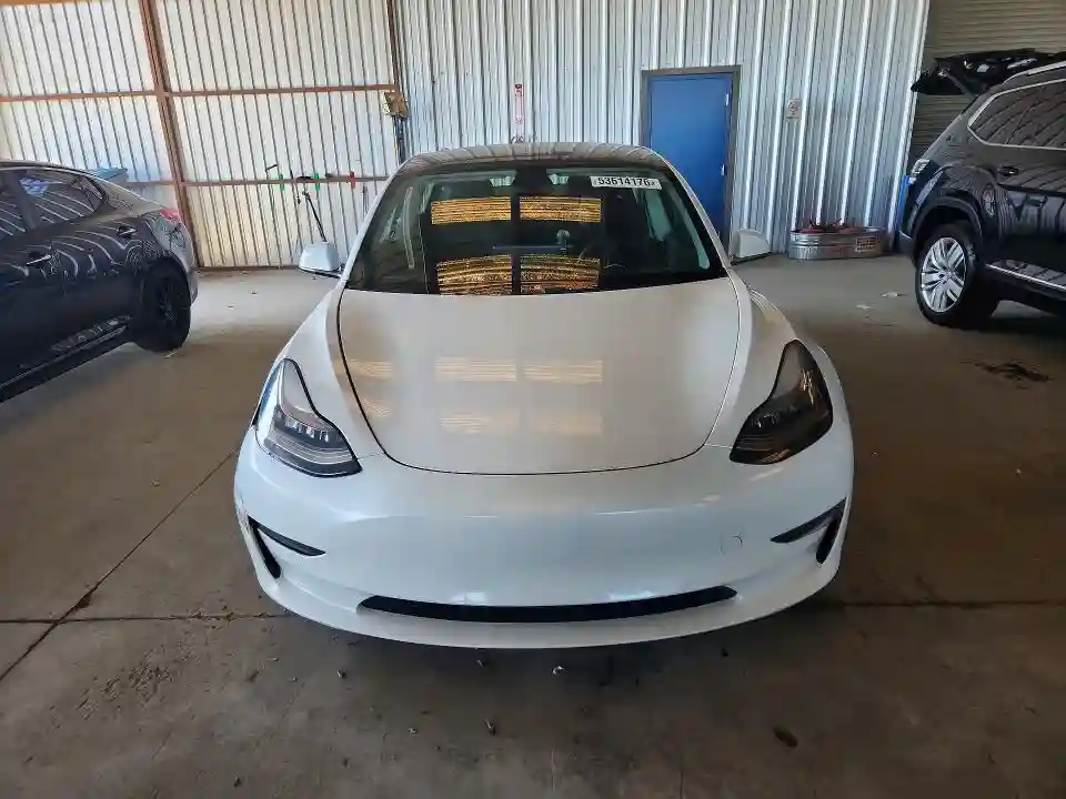 5YJ3E1EB3KF511298 2019 TESLA MODEL 3-4