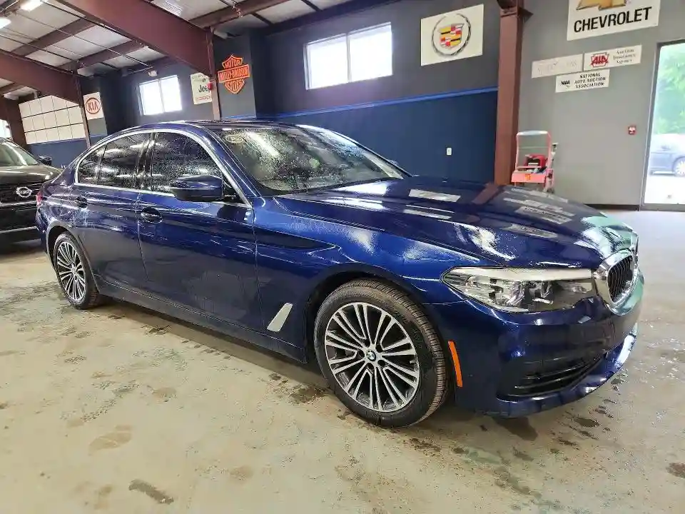 WBAJR7C06LWW62520 2020 BMW 5 SERIES-3