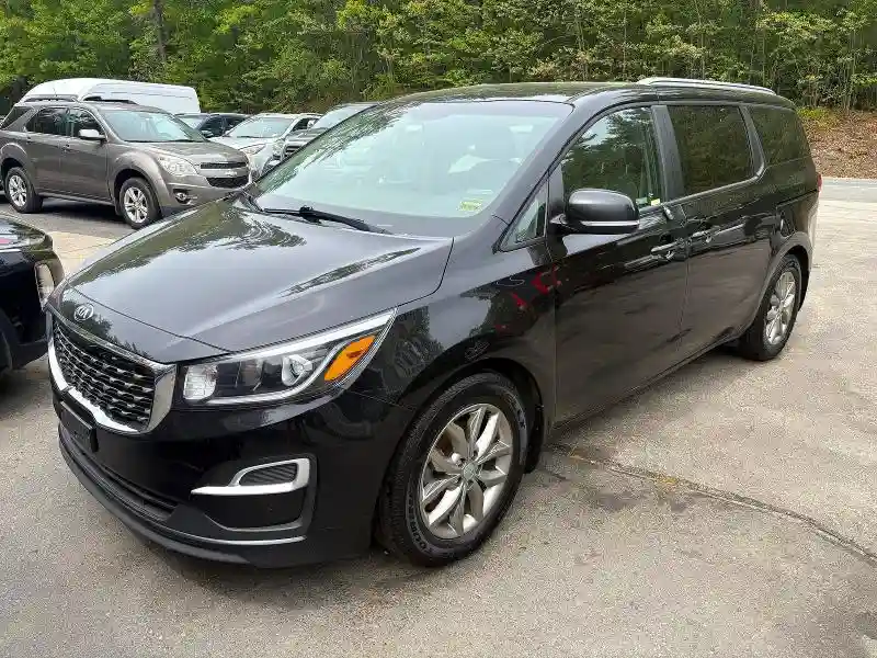 KNDMB5C16K6517672 2019 KIA SEDONA-1