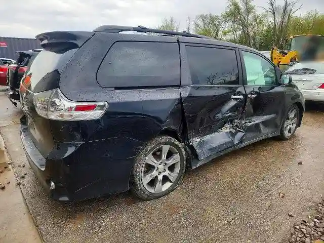 5TDXK3DCXFS530190 2015 TOYOTA SIENNA-2