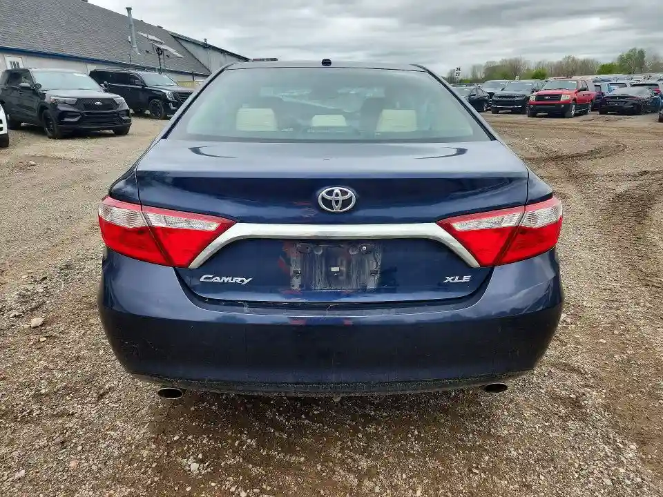 4T1BK1FK2FU564943 2015 TOYOTA CAMRY-5