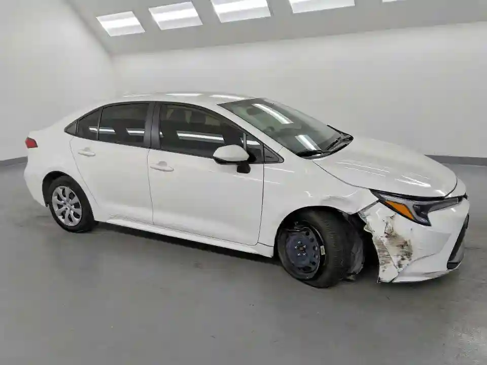 JTDBCMFE0RJ026518 2024 TOYOTA COROLLA-3