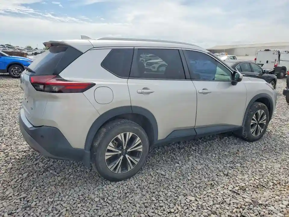 5N1BT3BA8NC718209 2022 NISSAN ROGUE-2