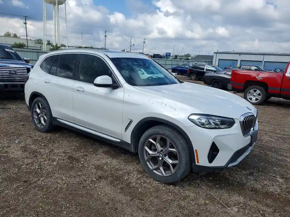 5UX53DP04N9J20928 2022 BMW X3-3