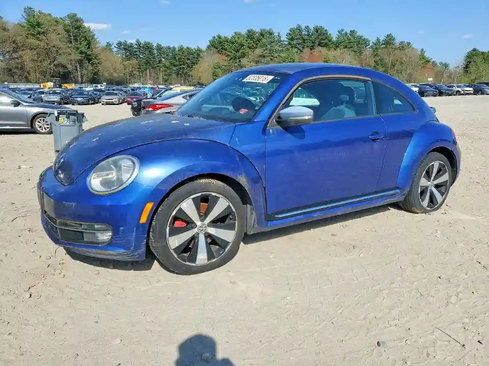 3VW467AT3CM640123 2012 VOLKSWAGEN BEETLE-0
