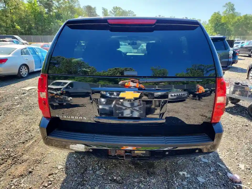 1GNSKJE71DR298579 2013 CHEVROLET SUBURBAN-5