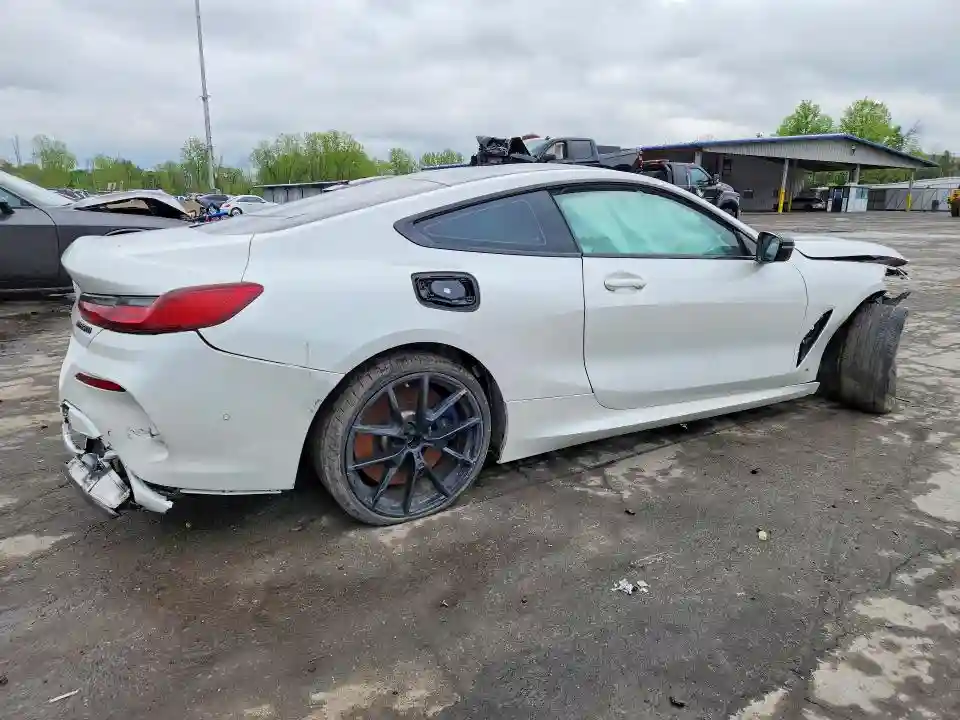 WBABC4C03LCE08899 2020 BMW M8-2