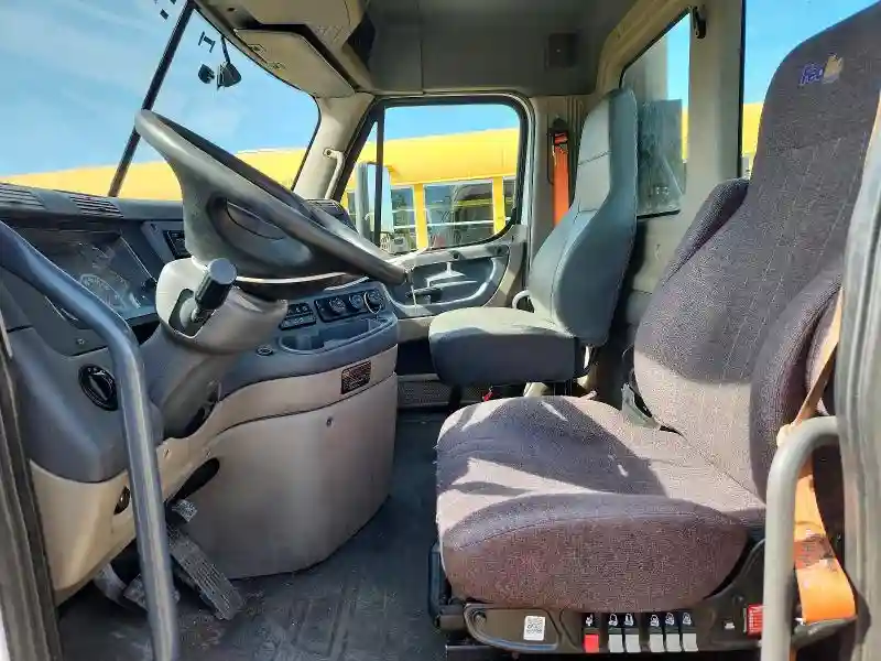 1FUBGEDV3GLHC5762 2016 FREIGHTLINER ALL OTHER-4