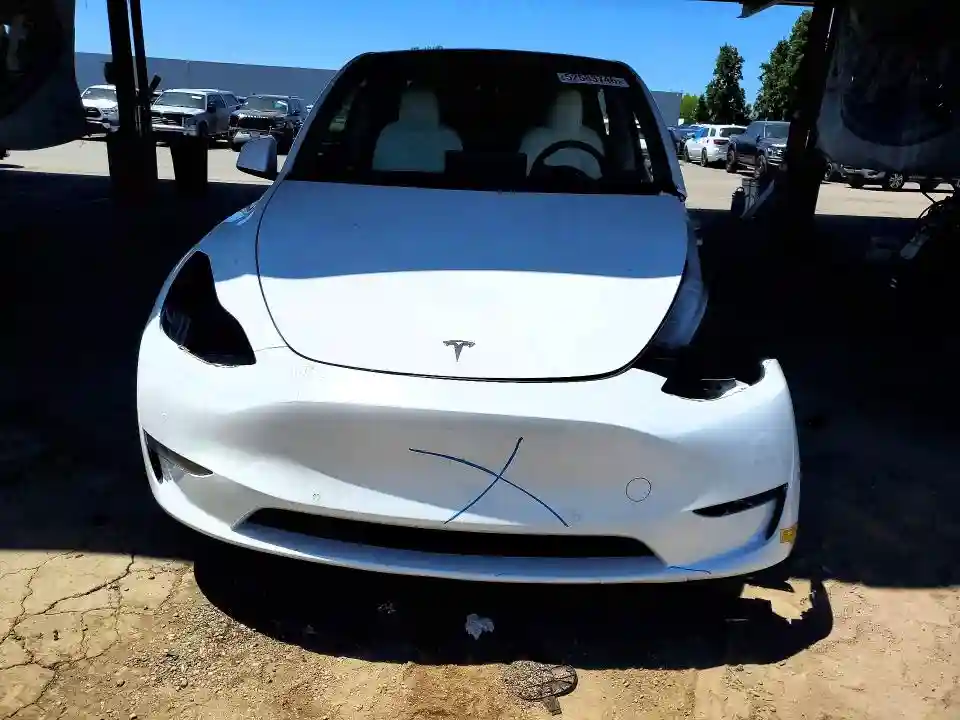 7SAYGDEE6NF368611 2022 TESLA MODEL Y-4