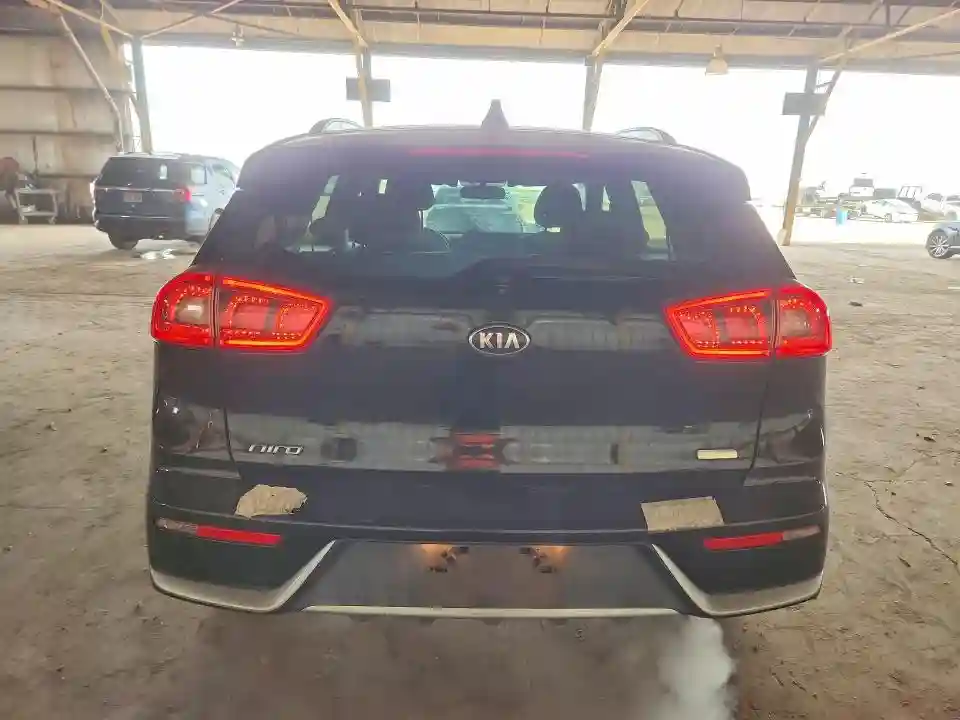 KNDCB3LC8K5266032 2019 KIA NIRO-5