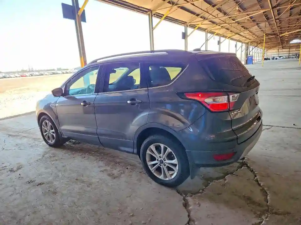 1FMCU0GD5JUB85405 2018 FORD ESCAPE-1