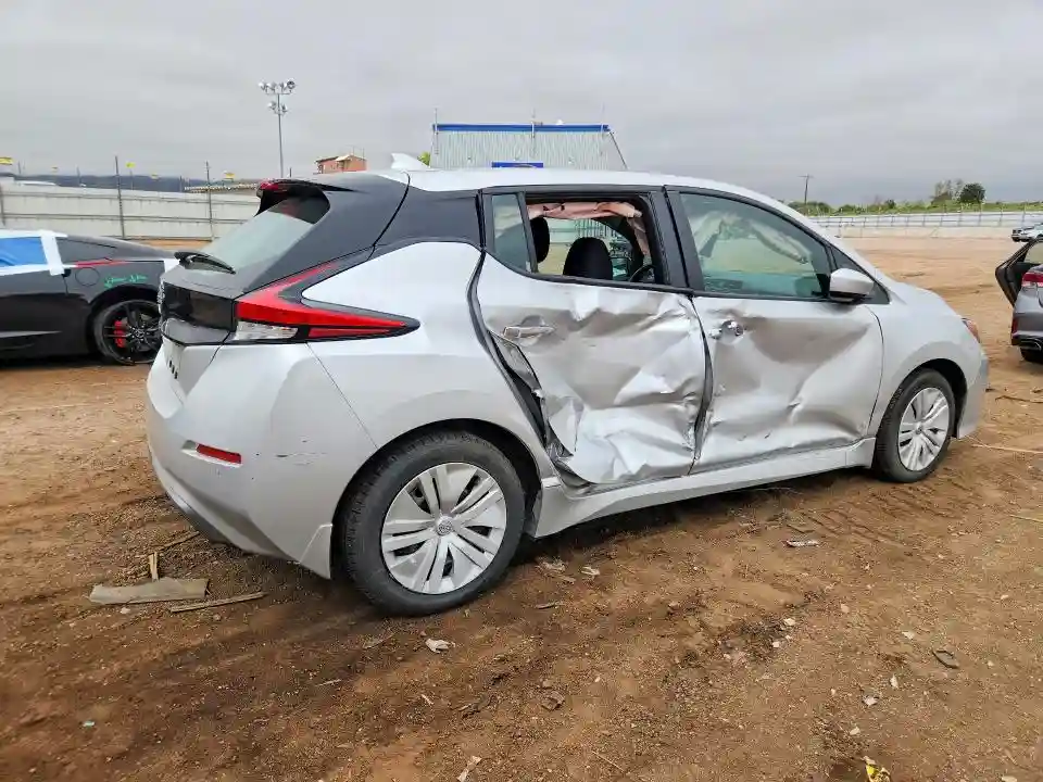 1N4AZ1BV4SC566971 2025 NISSAN LEAF-2