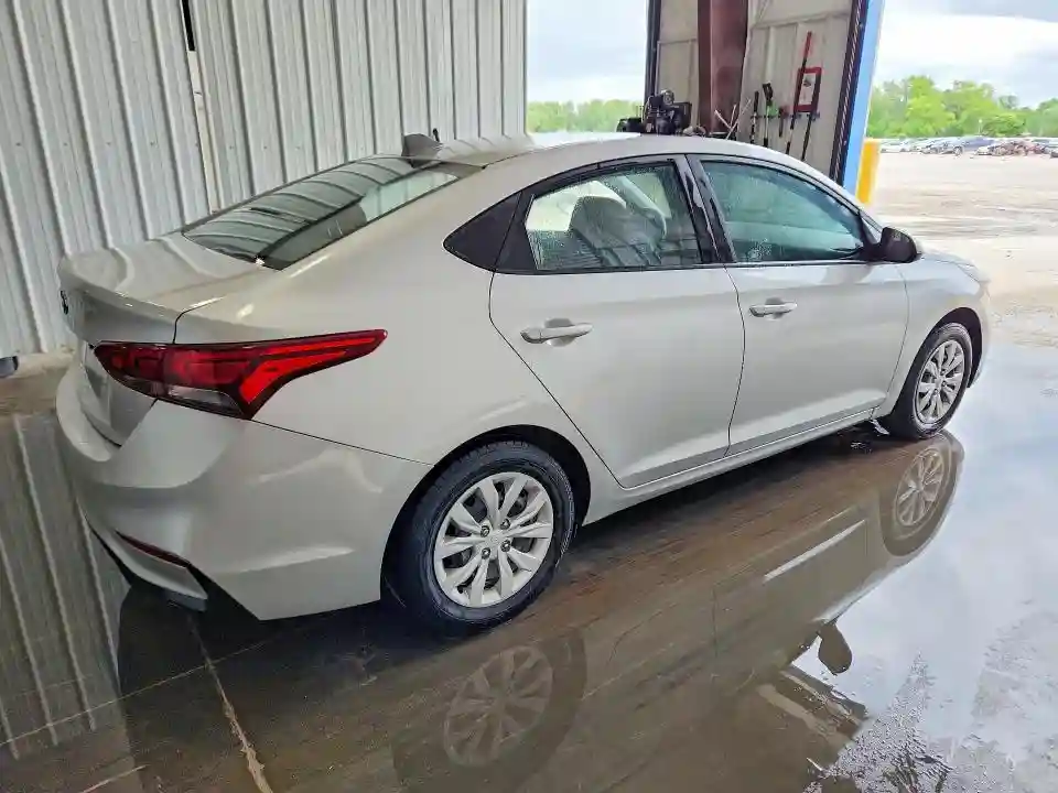 3KPC24A38KE073263 2019 HYUNDAI ACCENT-2