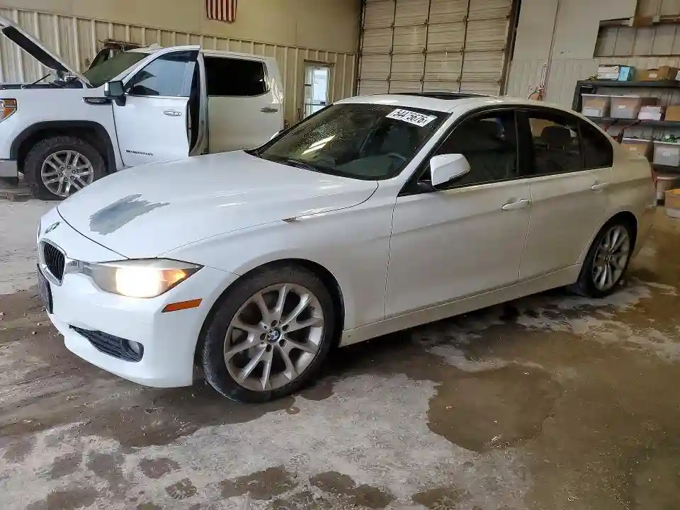 WBA3B1G58ENS78361 2014 BMW 3 SERIES-0