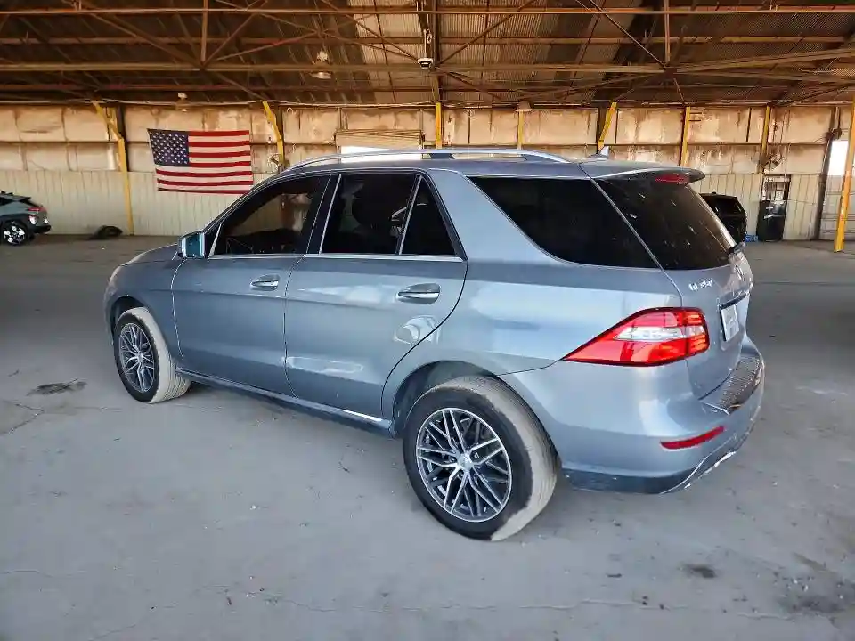 4JGDA5JBXFA475049 2015 MERCEDES-BENZ M-CLASS-1