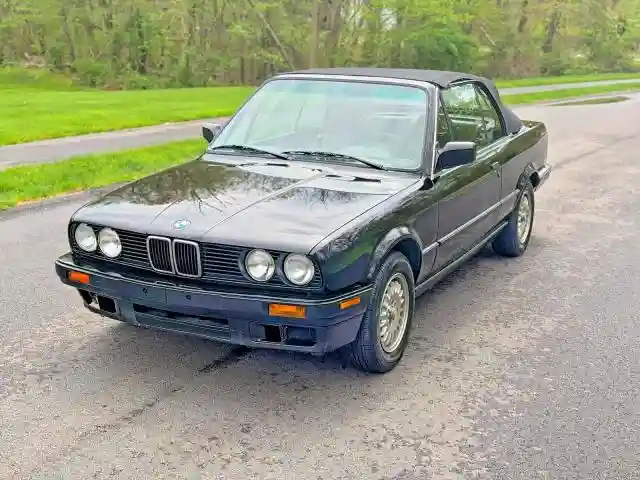 WBABA7311MEJ10161 1991 BMW 3 SERIES-1