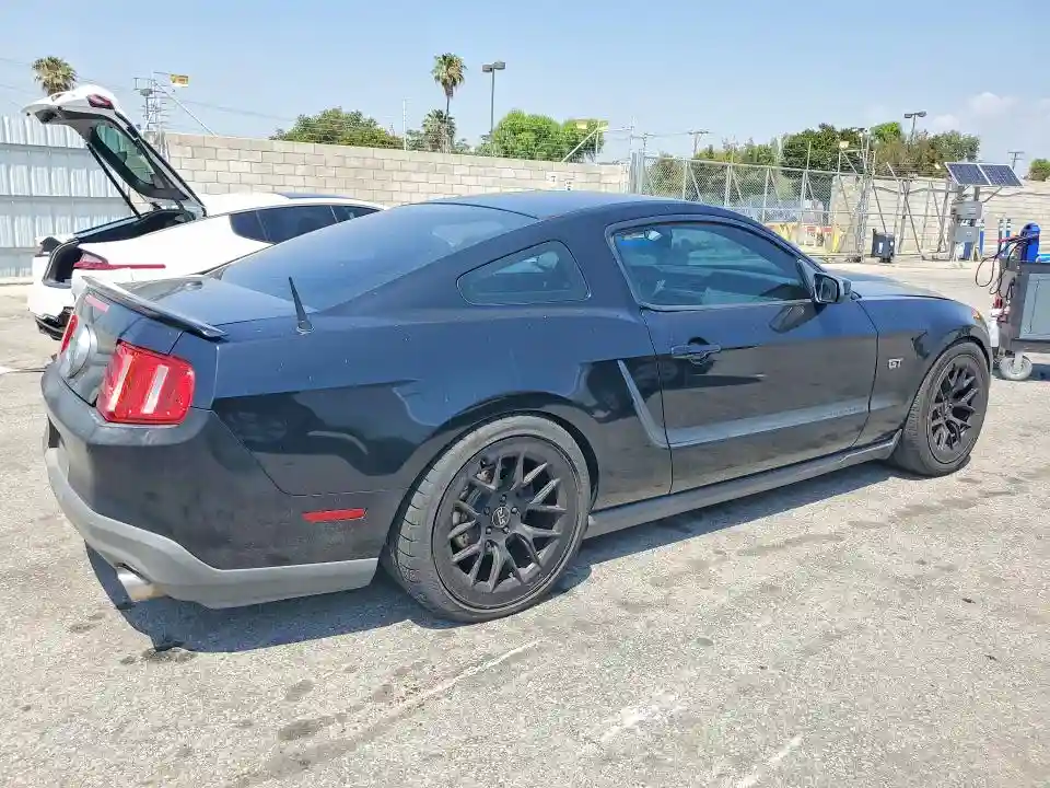 1ZVBP8CH8A5139864 2010 FORD MUSTANG-2