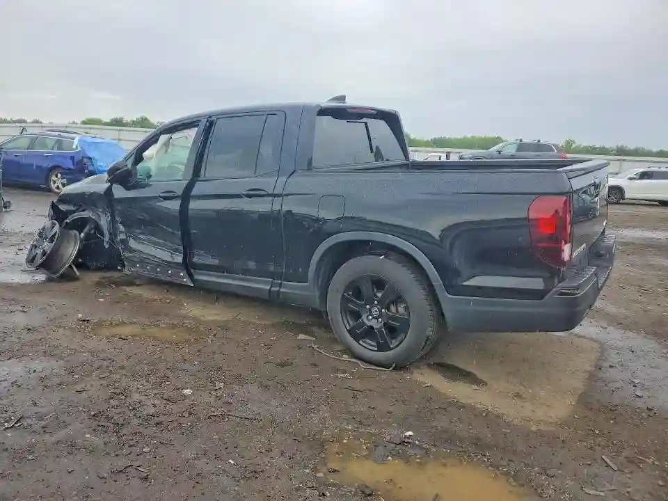5FPYK3F82JB012673 2018 HONDA RIDGELINE-1