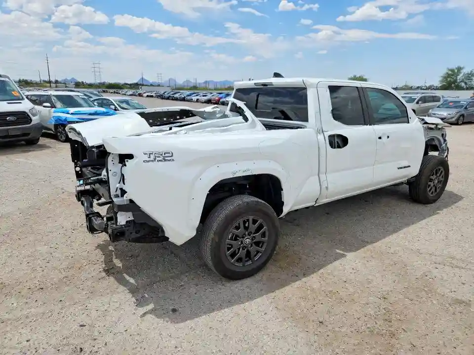3TMLB5JN0SM094752 2025 TOYOTA TACOMA-2