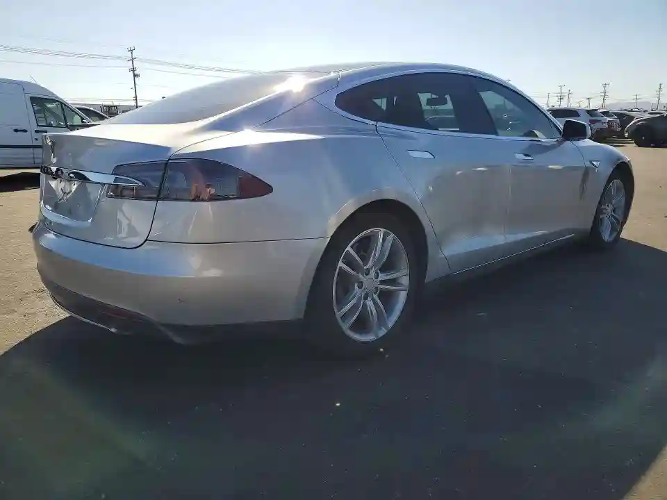 5YJSA1CN6CFP02929 2012 TESLA MODEL S-2