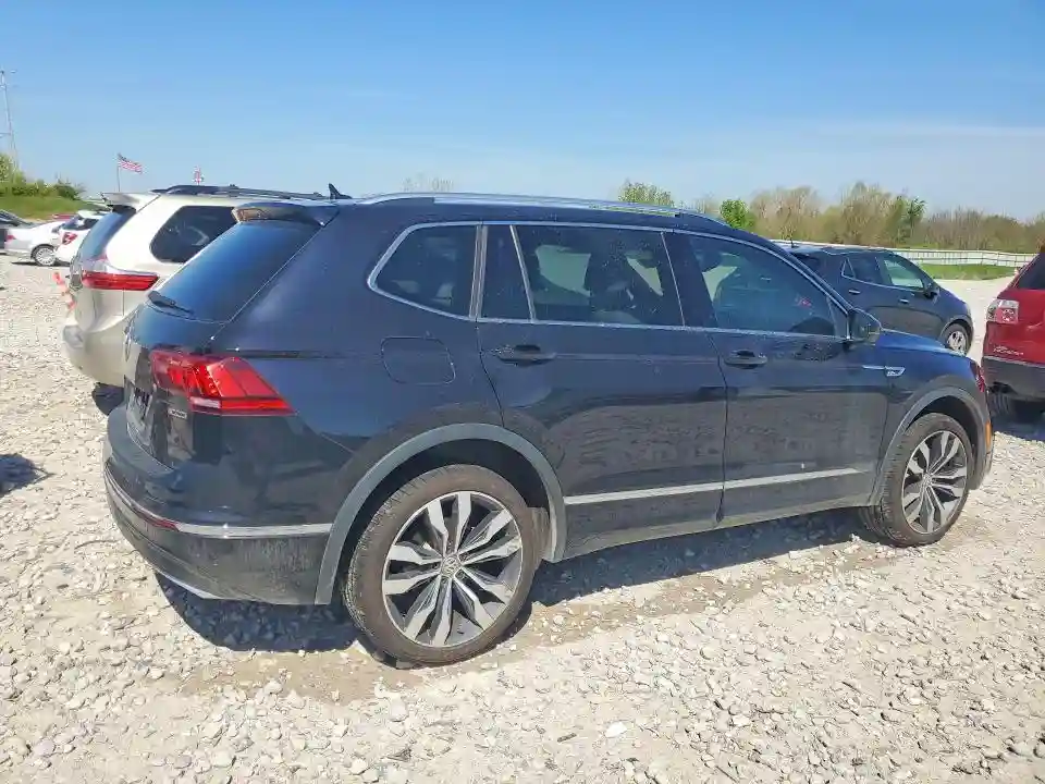 3VV4B7AX9LM072642 2020 VOLKSWAGEN TIGUAN-2