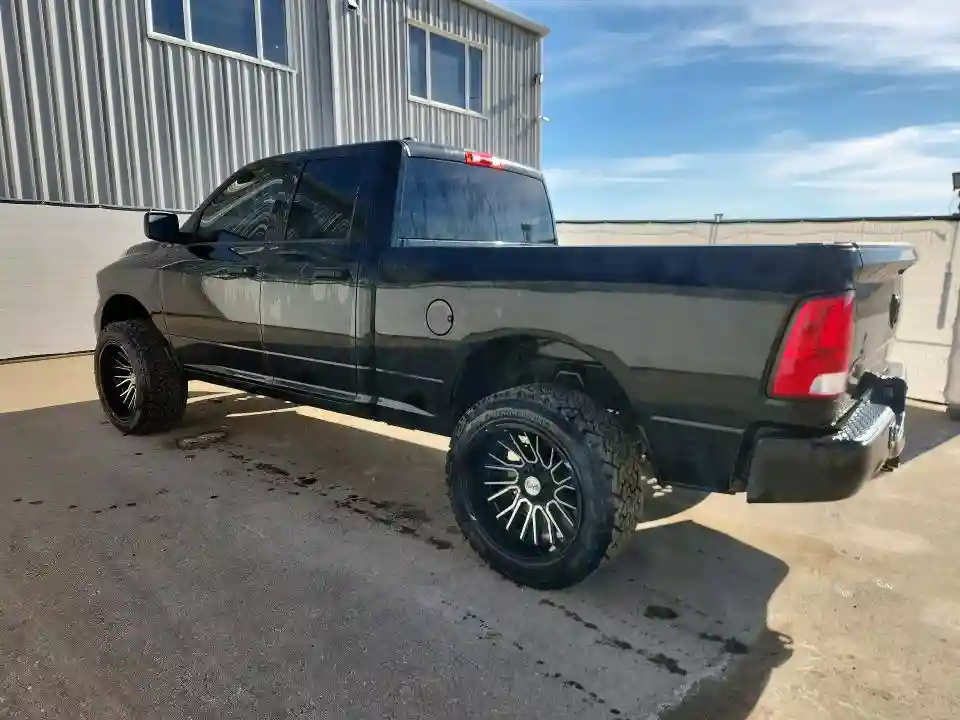 1C6RR7FT6HS806813 2017 RAM 1500-1