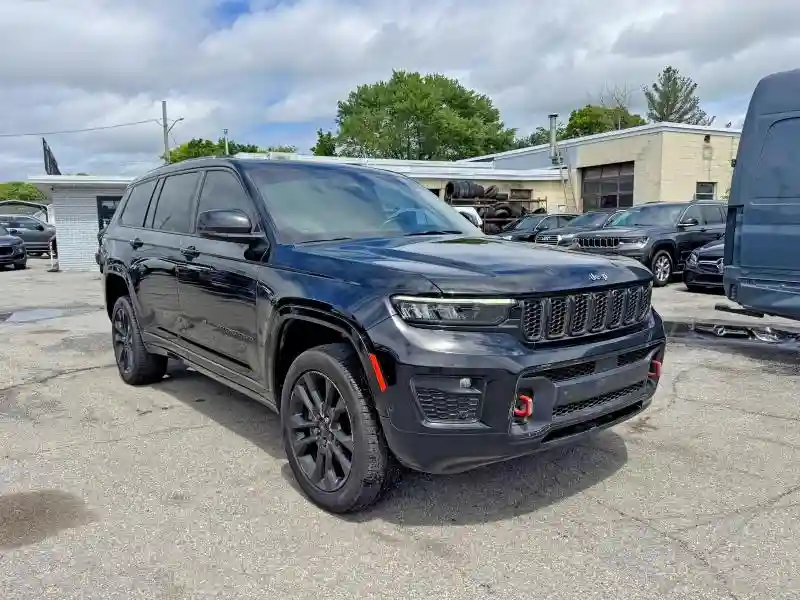 1C4RJKDG5N8522560 2022 JEEP CHEROKEE-0