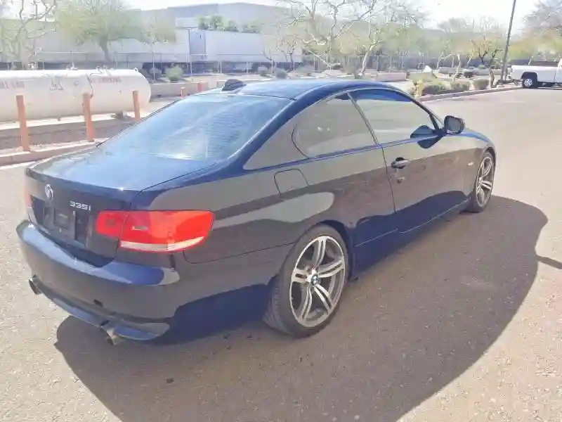 WBAWB7C58AP048601 2010 BMW 3 SERIES-3