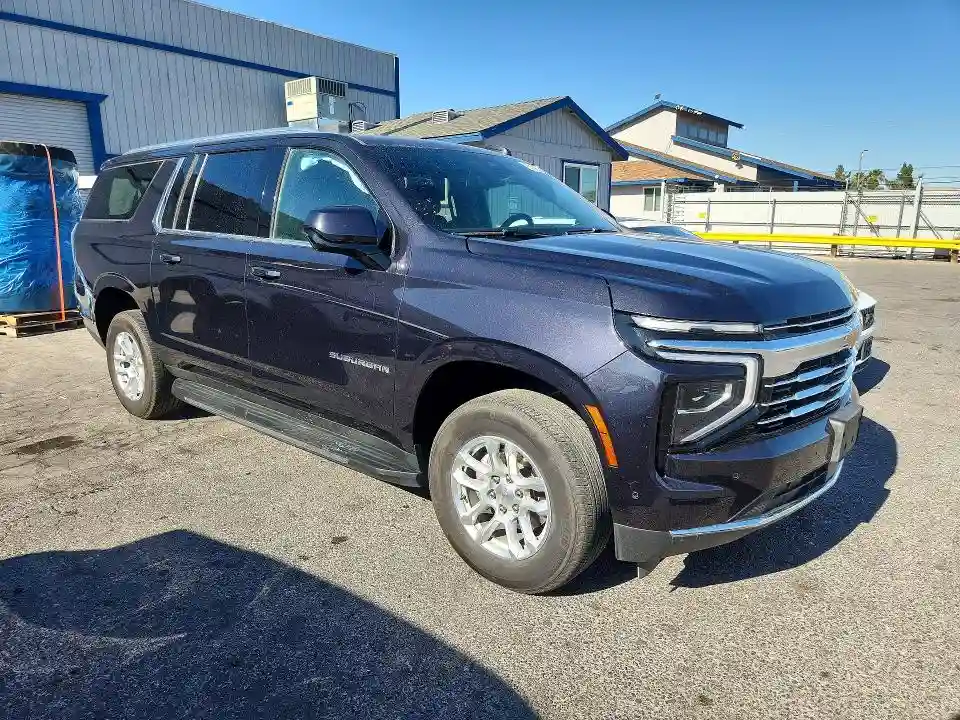 1GNS5CRD9SR179291 2025 CHEVROLET SUBURBAN-3