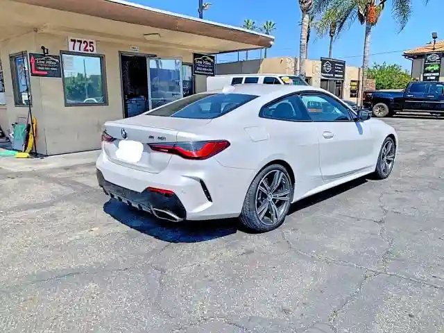 WBA13AR07MCF66830 2021 BMW M4-3
