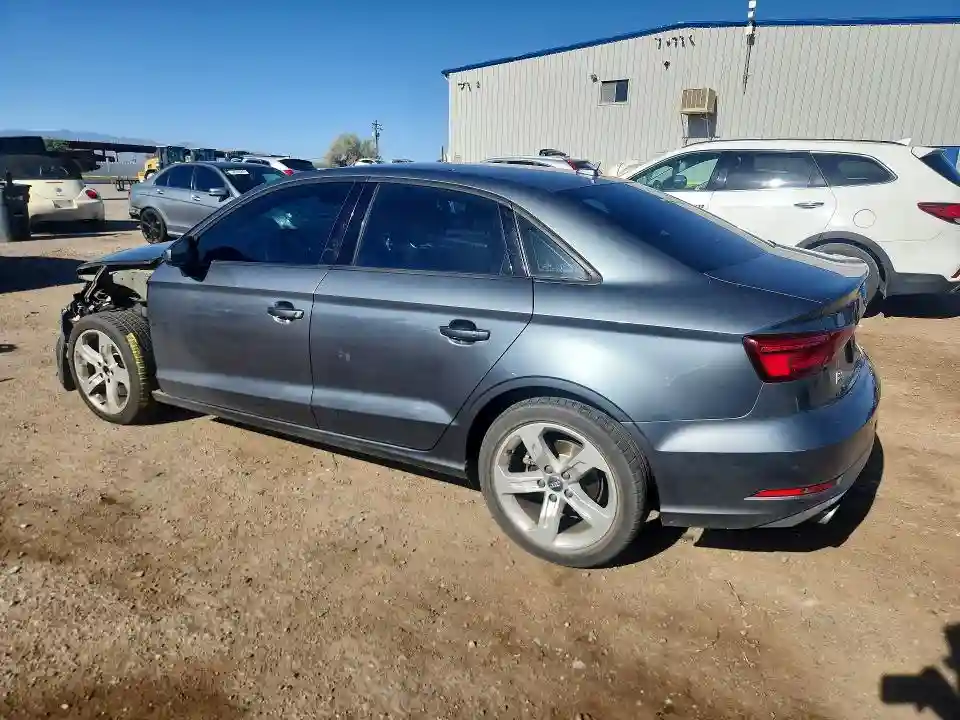 WAUB8GFF4J1012103 2018 AUDI A3-1