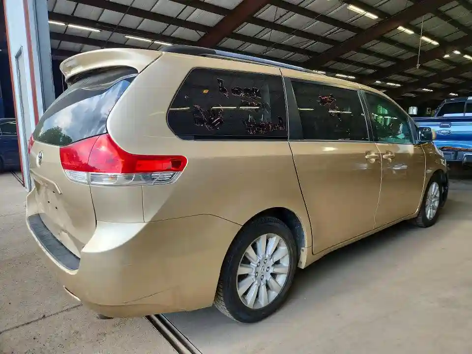 5TDJK3DC3CS046427 2012 TOYOTA SIENNA-2